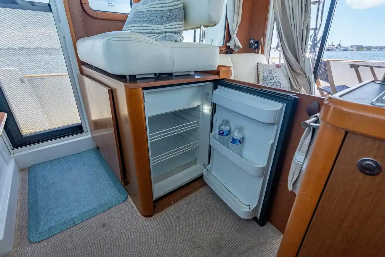 Beneteau Swift Trawler 34 - Image 36