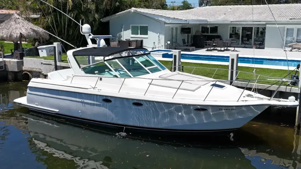 Tiara Yachts 3500 Express
