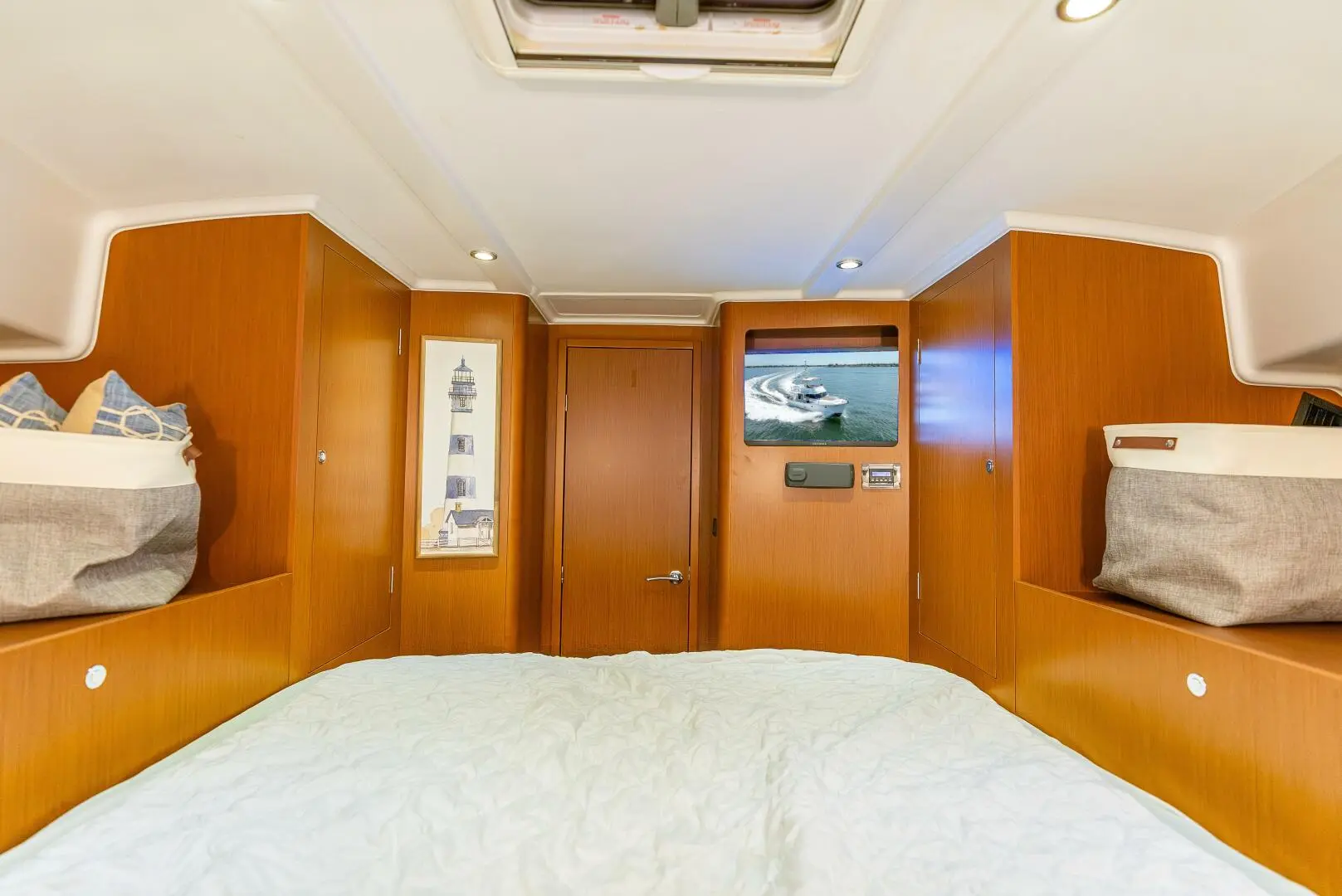 Beneteau Swift Trawler 34 - Image 30
