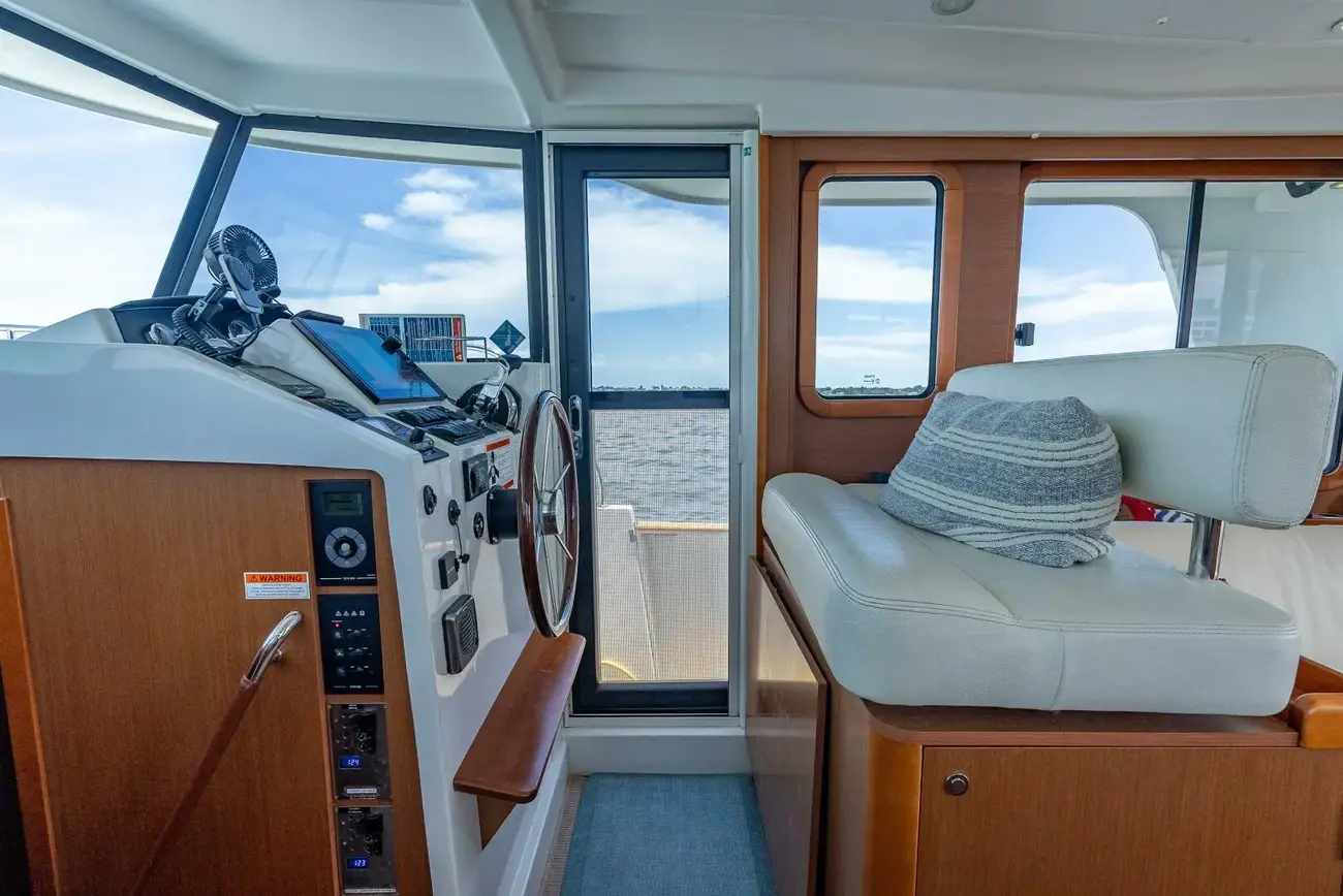 Beneteau Swift Trawler 34 - Image 34
