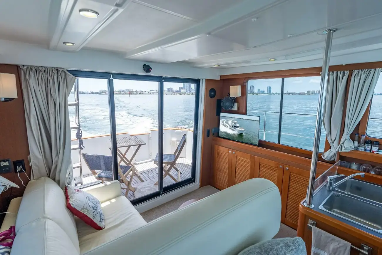 Beneteau Swift Trawler 34 - Image 43