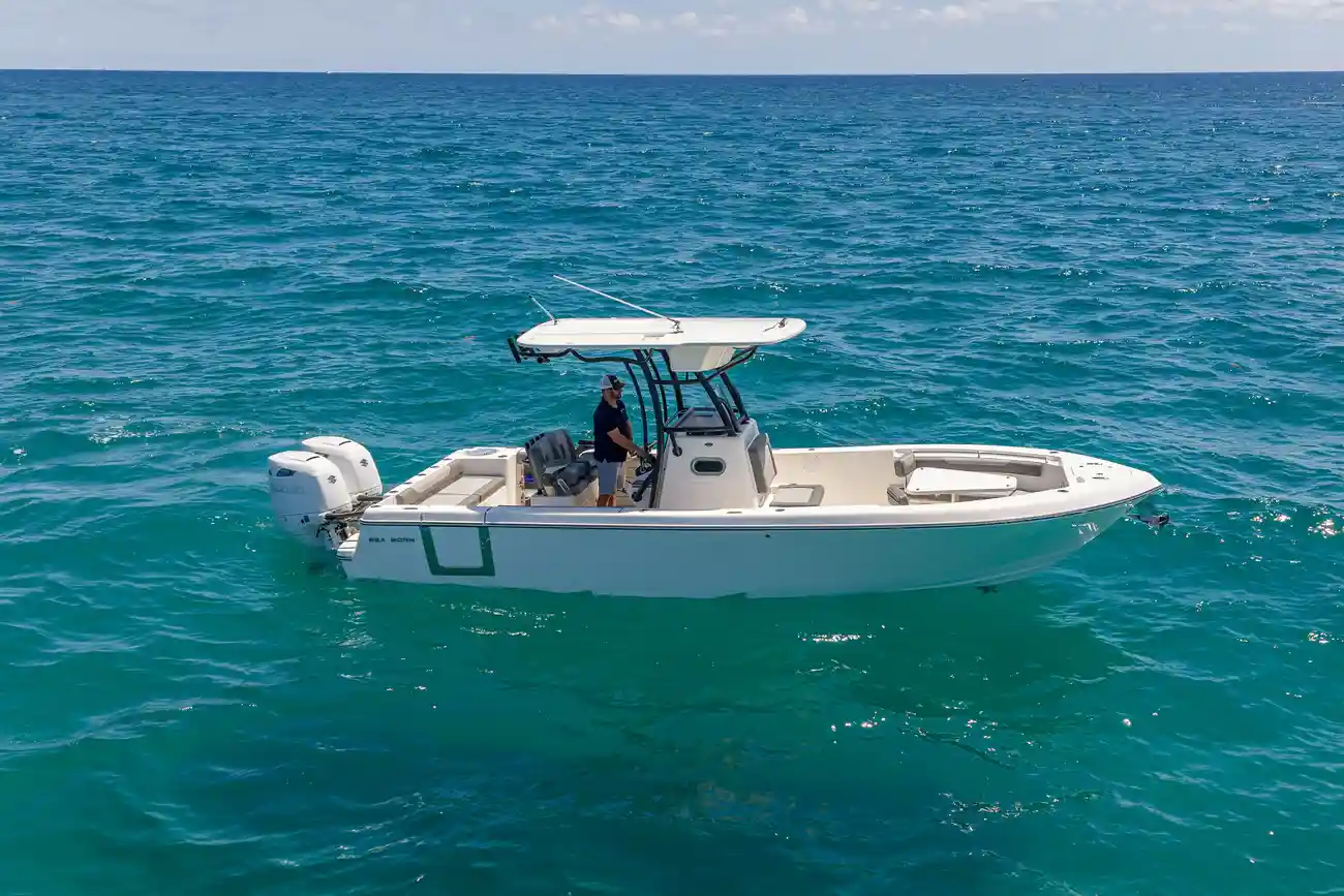 Sea Born LX27 Center Console - Image 58